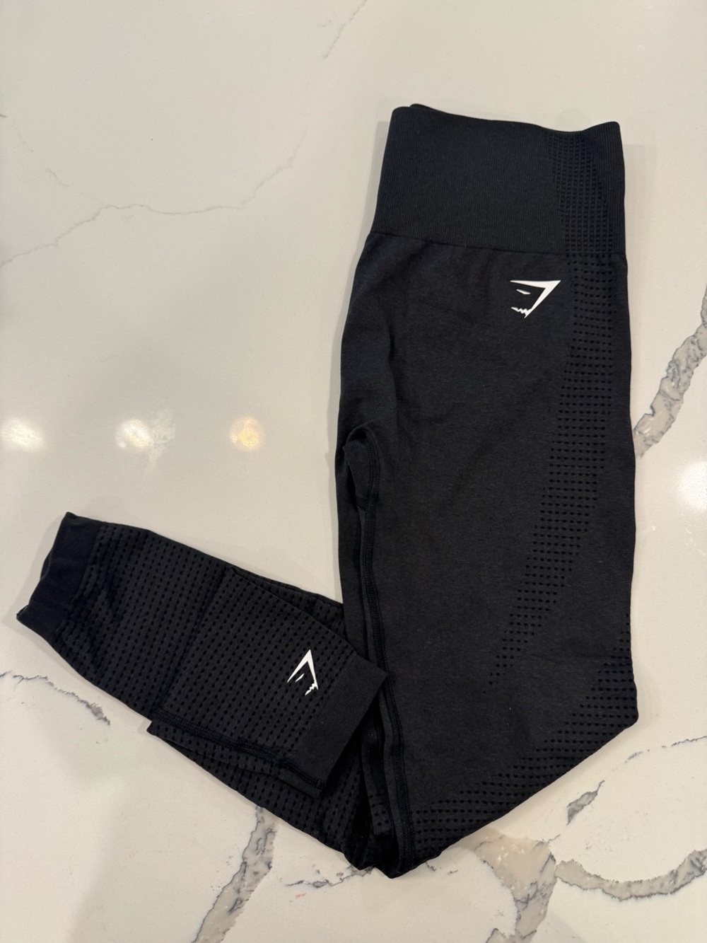 Gymshark Women’s Dark Gray Seamless Leggings - Size Medium